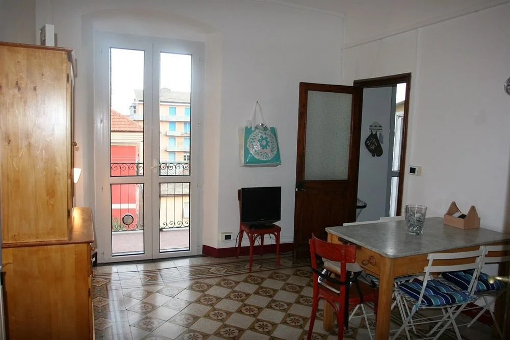 Fieschi Apartment