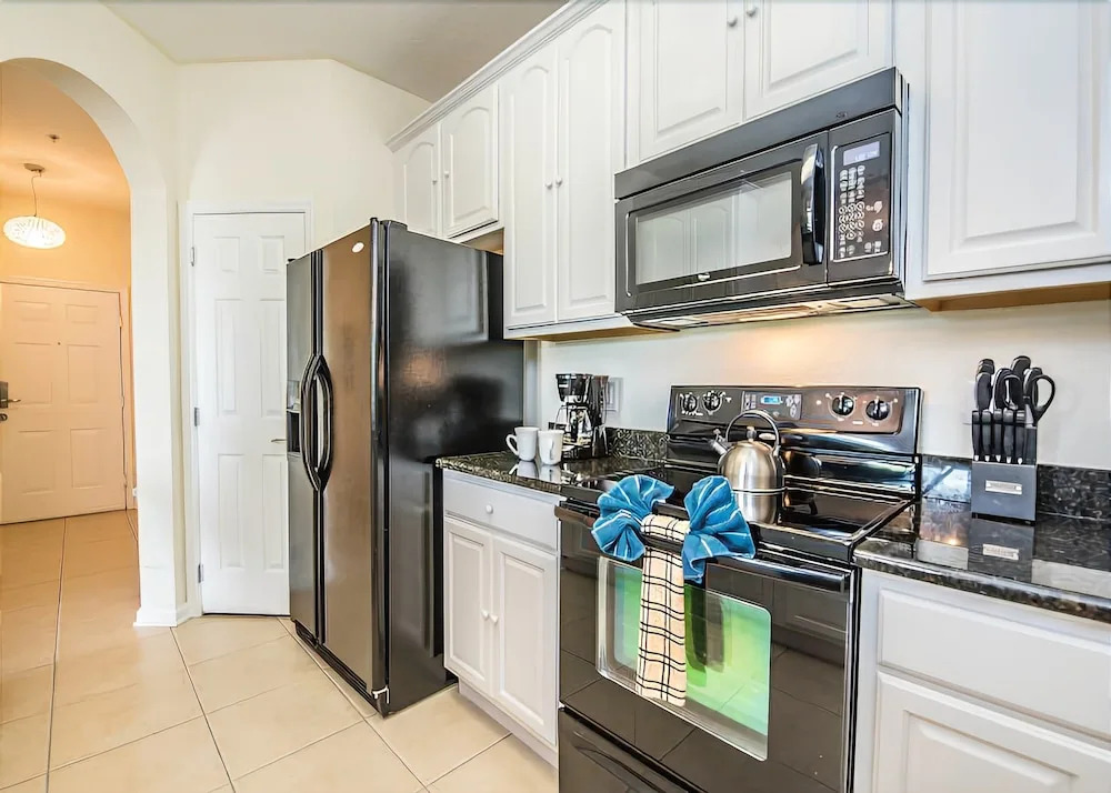 4114 Breakview Drive #206