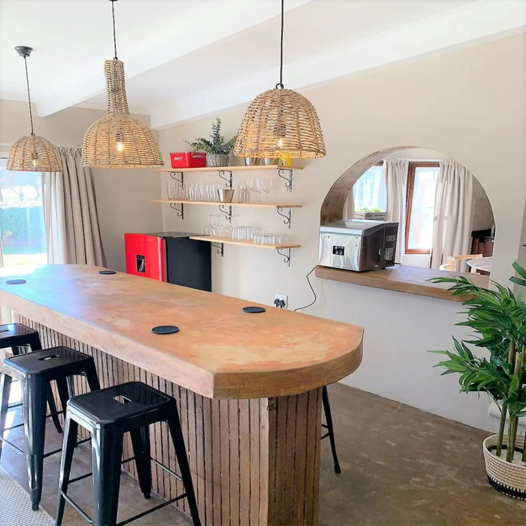 3 Rawdons Estate