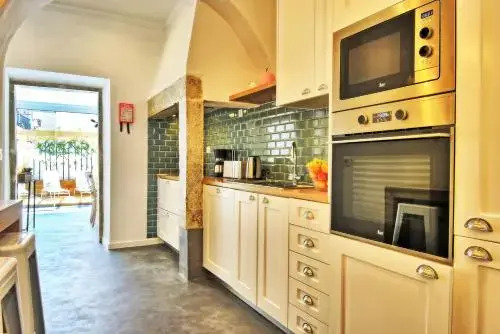 Localtraveling Cathedral & Castle - Family Apartments