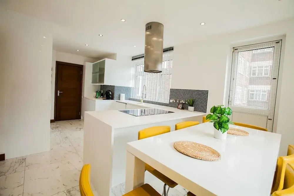 Paddington Apartments by PrimeCityHosts
