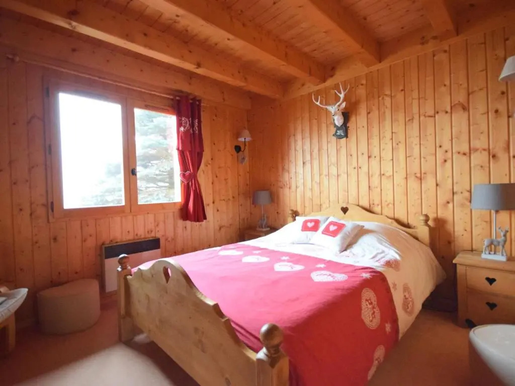 Chalet jusqu’à 16 pers. à Bernex, animaux admis - FR-1-498-39