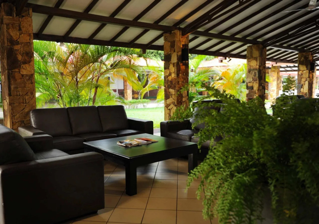 Full Moon Garden Hotel