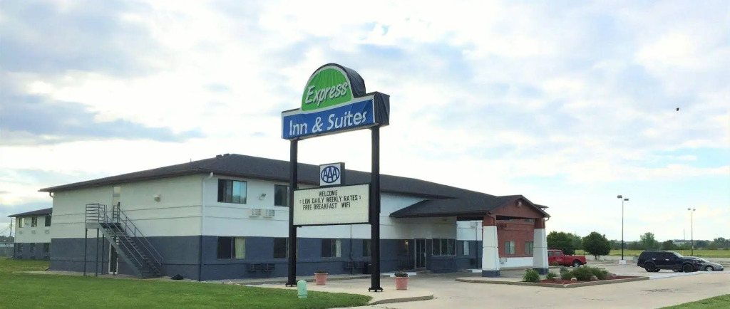 Super 8 by Wyndham Shenandoah