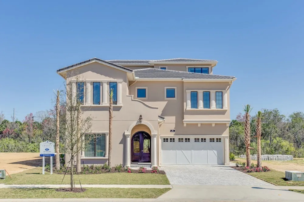 11BR Reunion Pool Home 550 by OVRH
