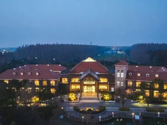 Flower Lux·Chongming Forest Resort Hotel