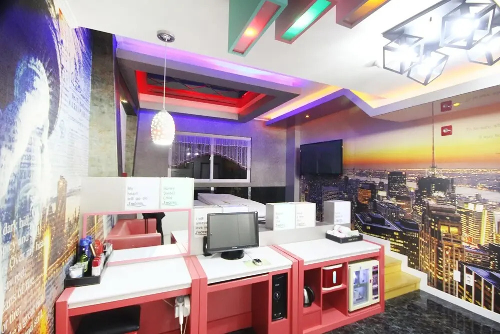 Gimcheon J Self Check-in Motel(김천 J 무인텔)