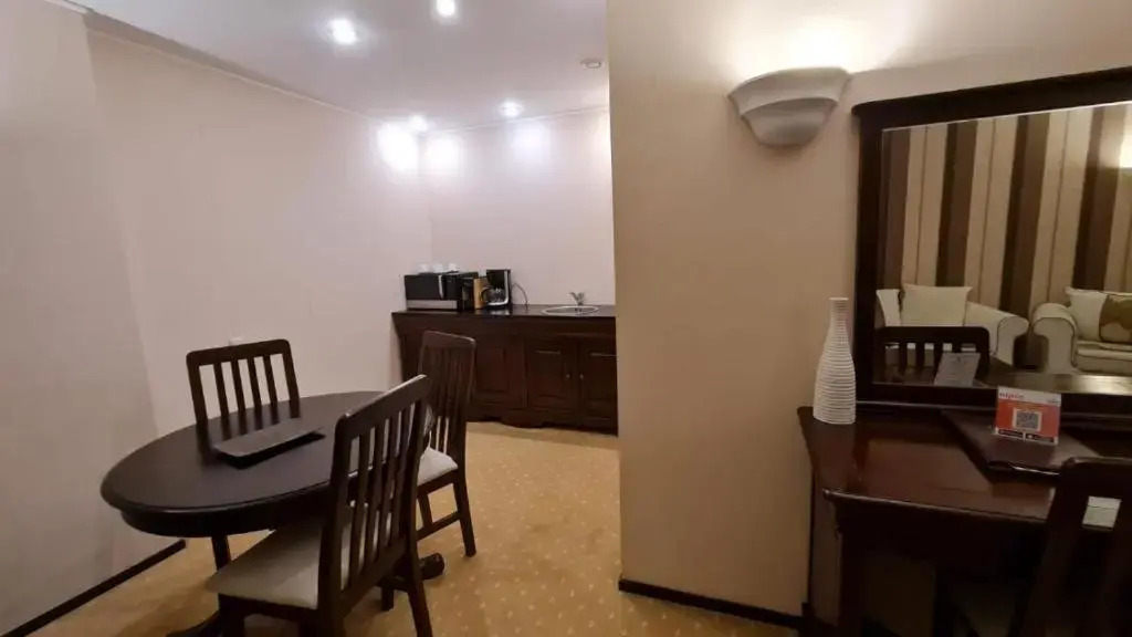 Alpin Resort Hotel - Apartamentele 2403-2404- proprietate administrata de gazda privata
