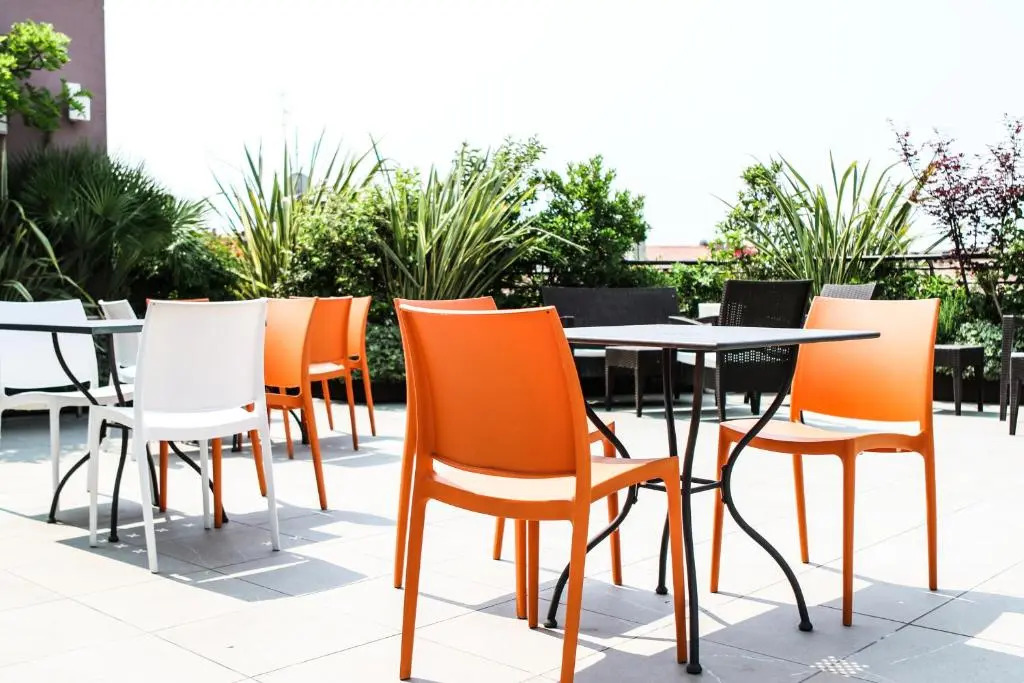 Nuova Opera Rooms & Apartments