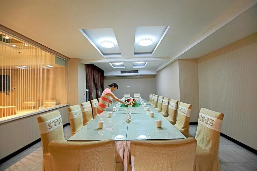 Wulong Kaidi Hotel