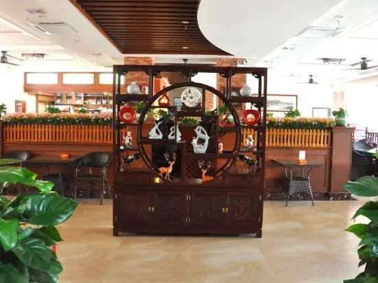 Xingxing Huaqiao Hotel