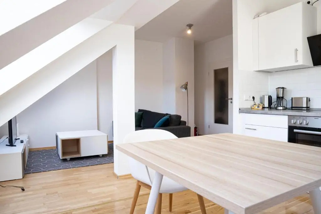 FULL HOUSE Studios - Design Apartment - NETFLIX, WiFi inkl