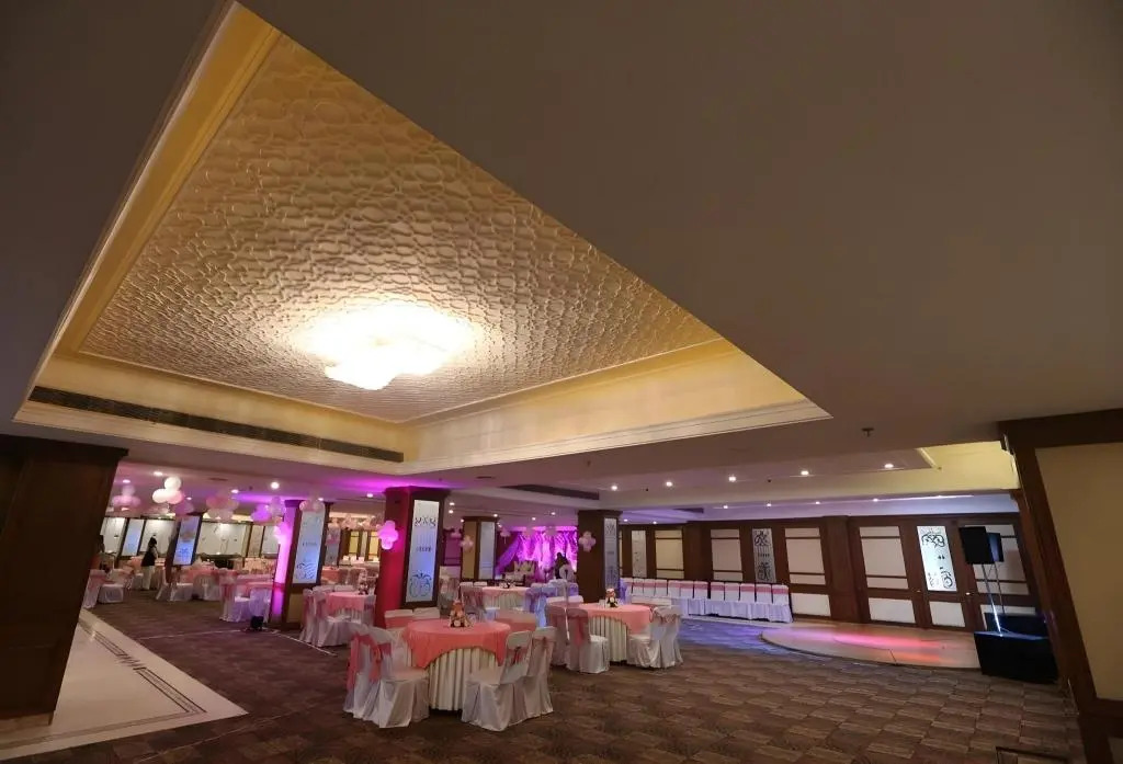 Eqbal Inn