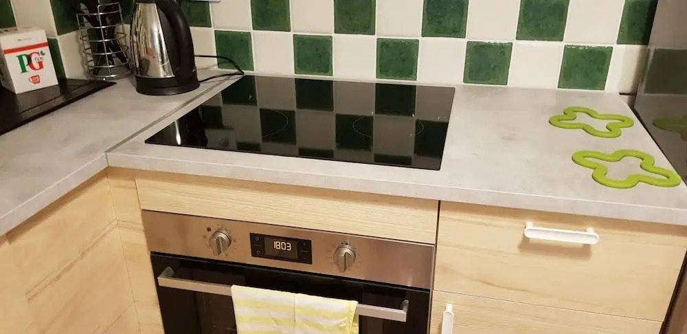 Near Train Station Apartment