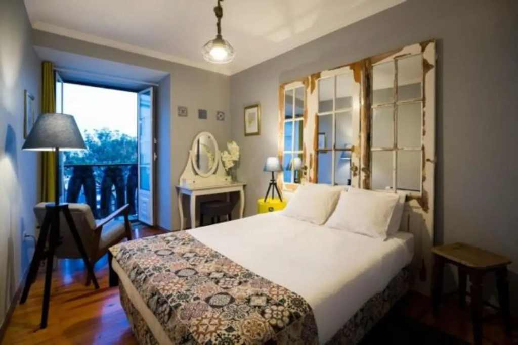 Alfama District by be@home