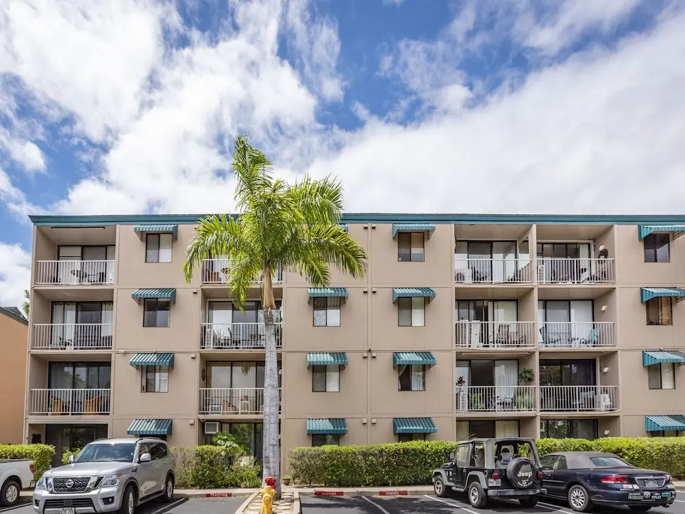 Pacific Shores B406 by RedAwning