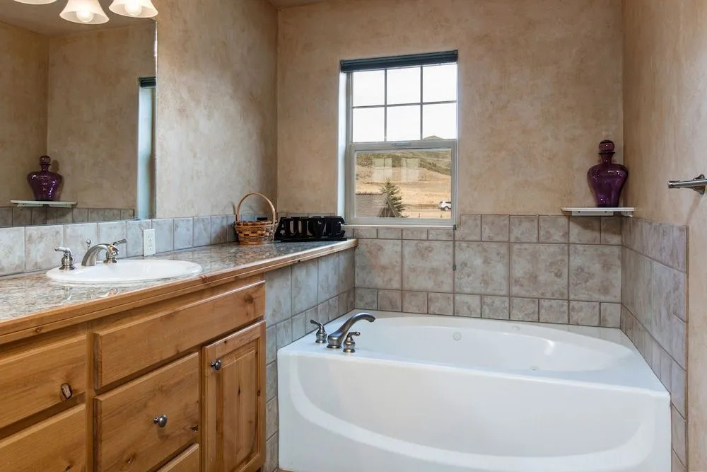 Stylish Park City Condo at Redstone by RedAwning