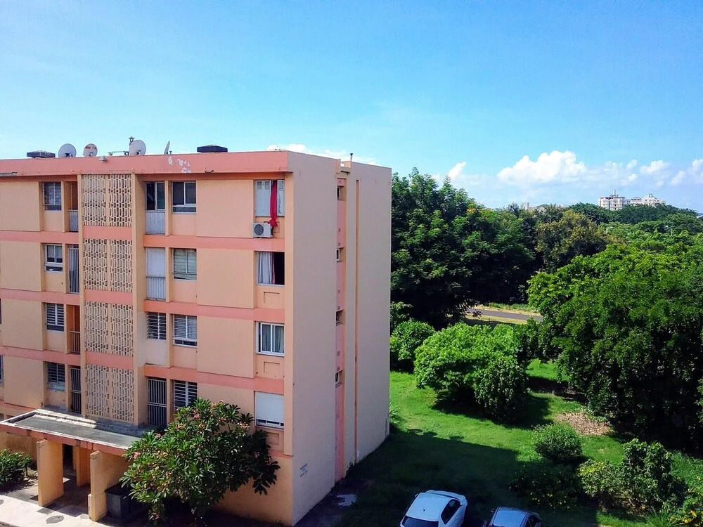 Apartment with 2 Bedrooms in St Denis, with Enclosed Garden - 6 Km From the Beach