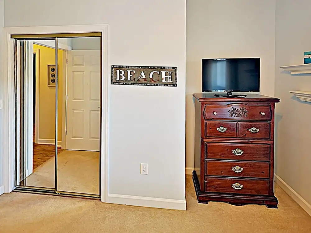 New Listing! Coastal W/ Pools On Golf Course 2 Bedroom Condo