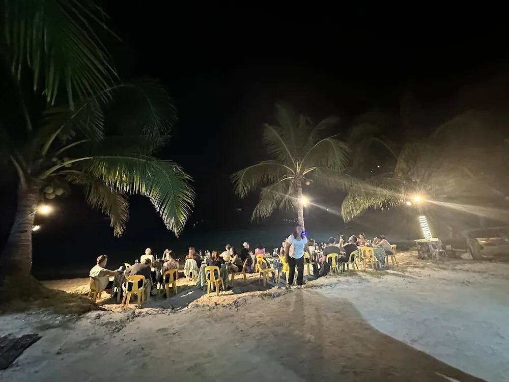 birdwatchers beachfront hotel panglao