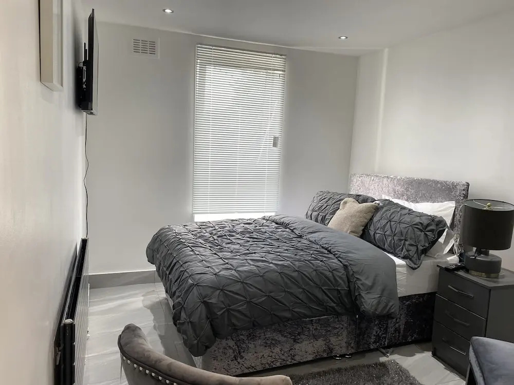 Luxurious 2-bed Apartment in Woolwich, London