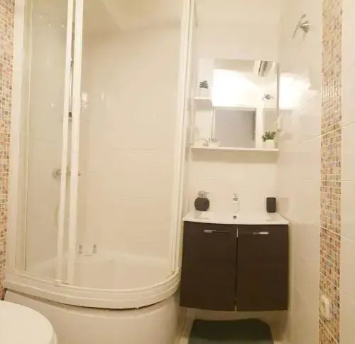 West Gate Apartment