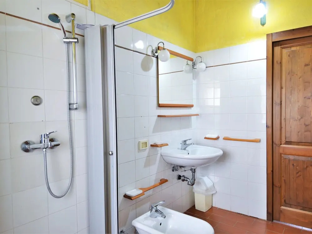 Rustic Holiday Home in Città di Castello with Swimming Pool