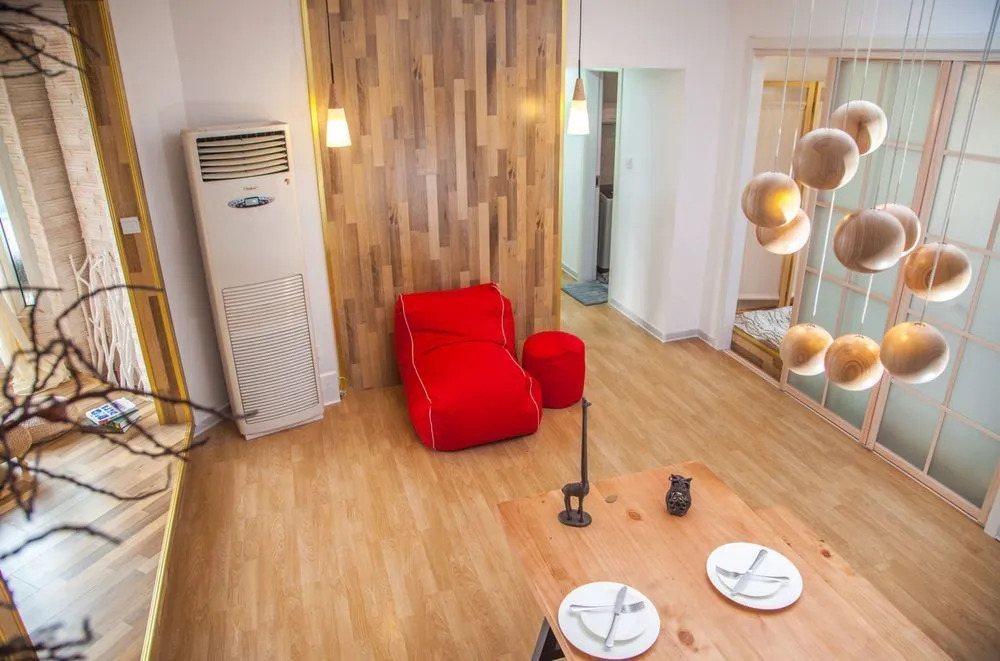 Warm Island Xujiahui 4 bedroom