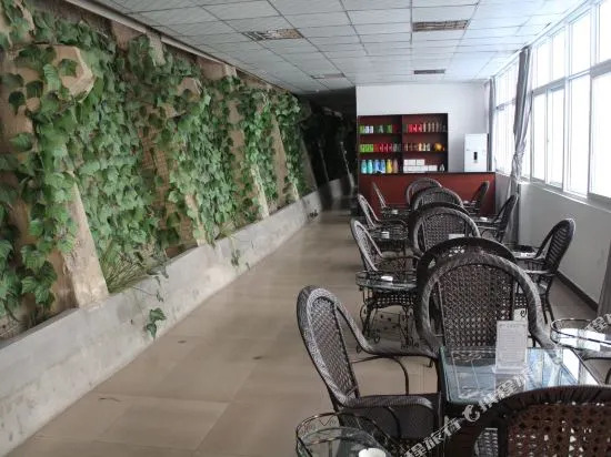 Mingjia Hotel