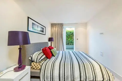 Chelsea - Executive Apartment
