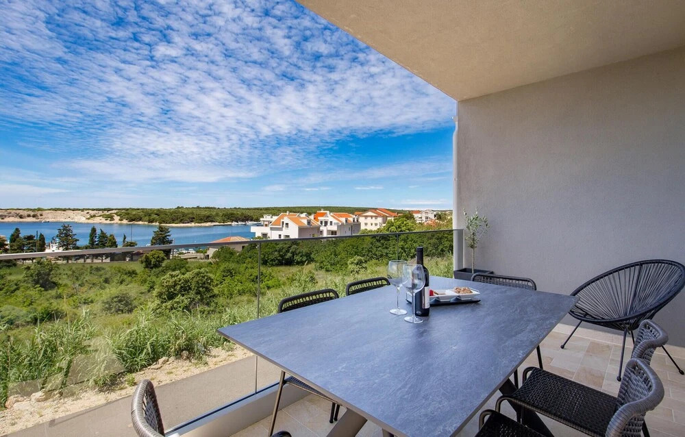Nice Apartment in Simuni With 2 Bedrooms and Wifi