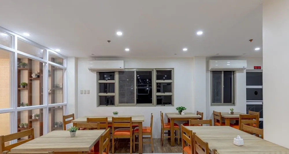 ZEN Rooms Thirdy's Inn Legazpi