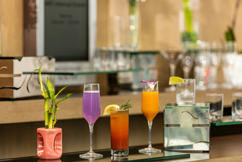 The Art Hotel Denver, Curio Collection by Hilton