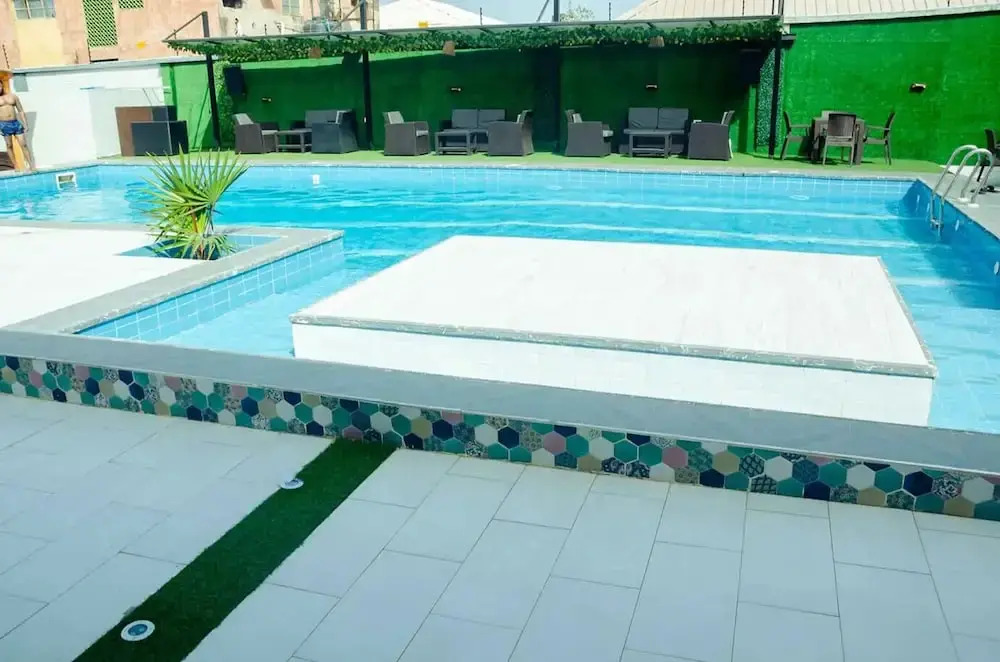 Ibizza Pit Hotel and Suites