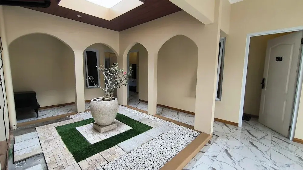Pomah Guesthouse