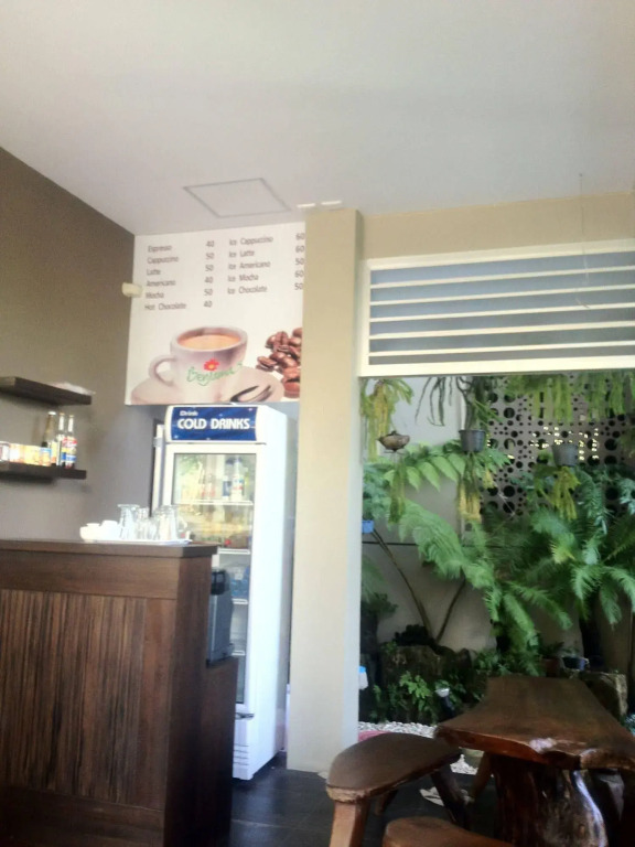 Benjamas Place Hotel