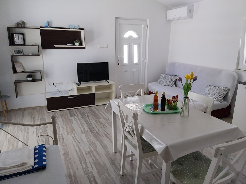 Apartments Senka