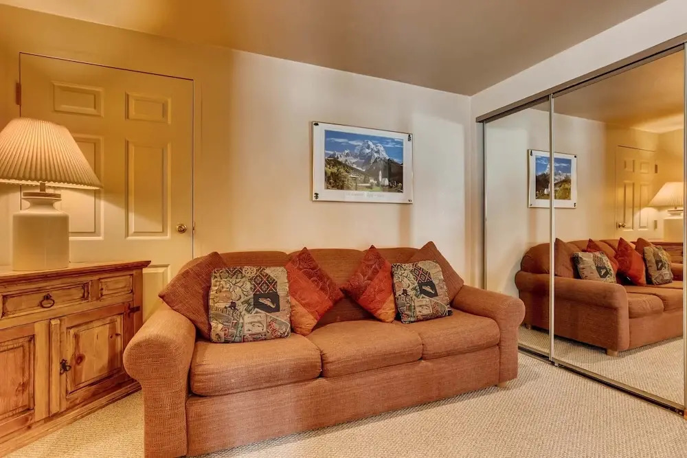 Tyra II Lookout by Ski Country Resorts
