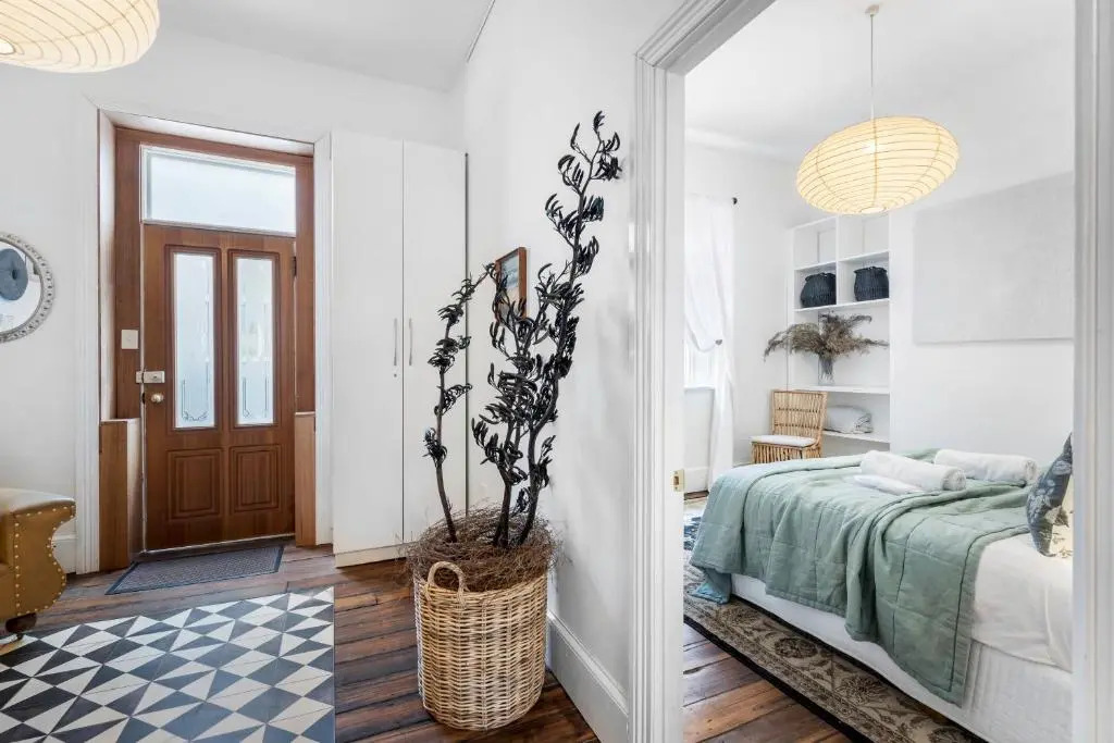 55 Davey Townhouse 2, Salamanca on your doorstep