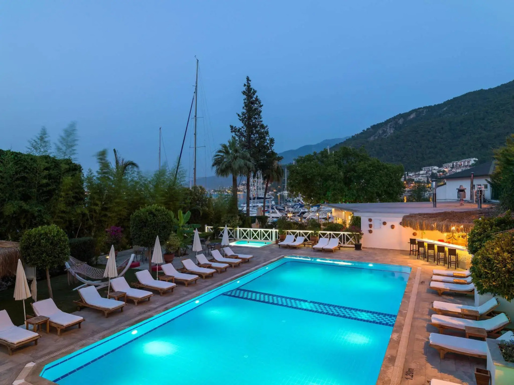 Marina Boutique Hotel