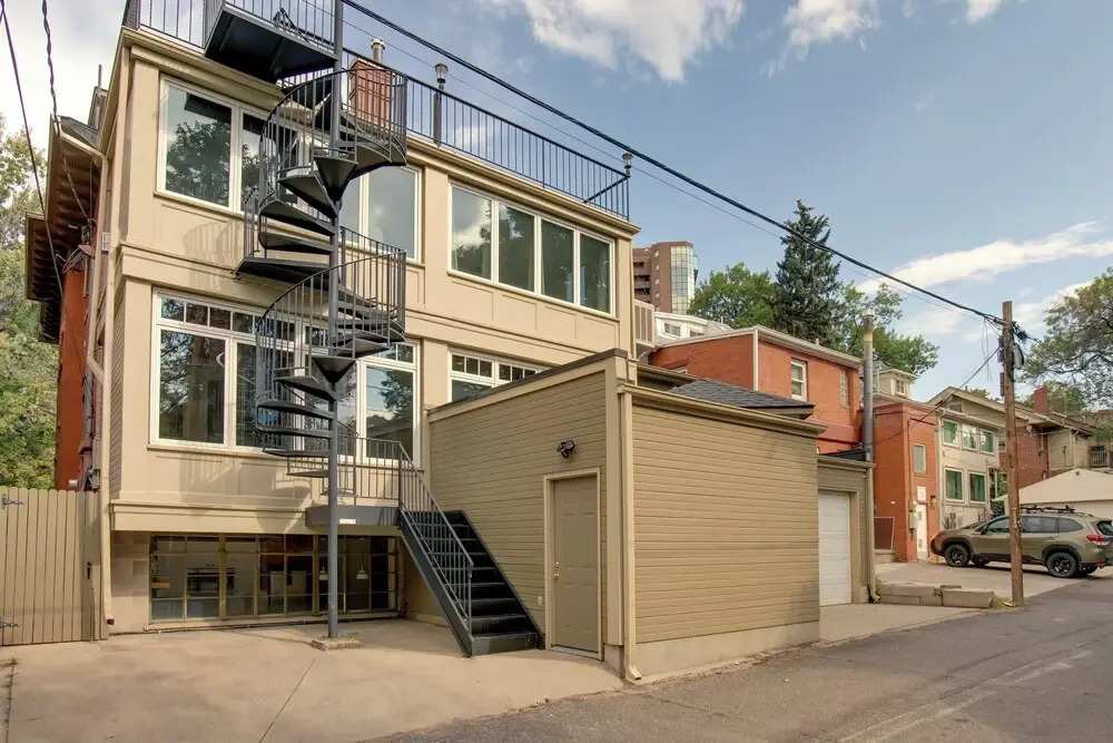 2 Mi to Dtwn: Walkable Cheesman Park Apt