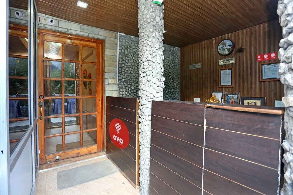 OYO 9392 Villa Riverine