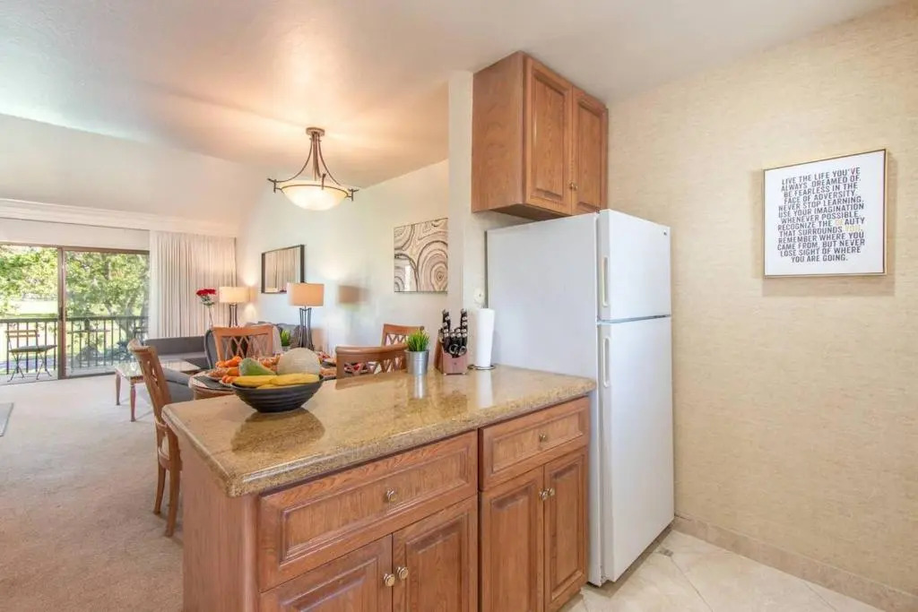 Best Golf 1BD Suite with Golf Course Views