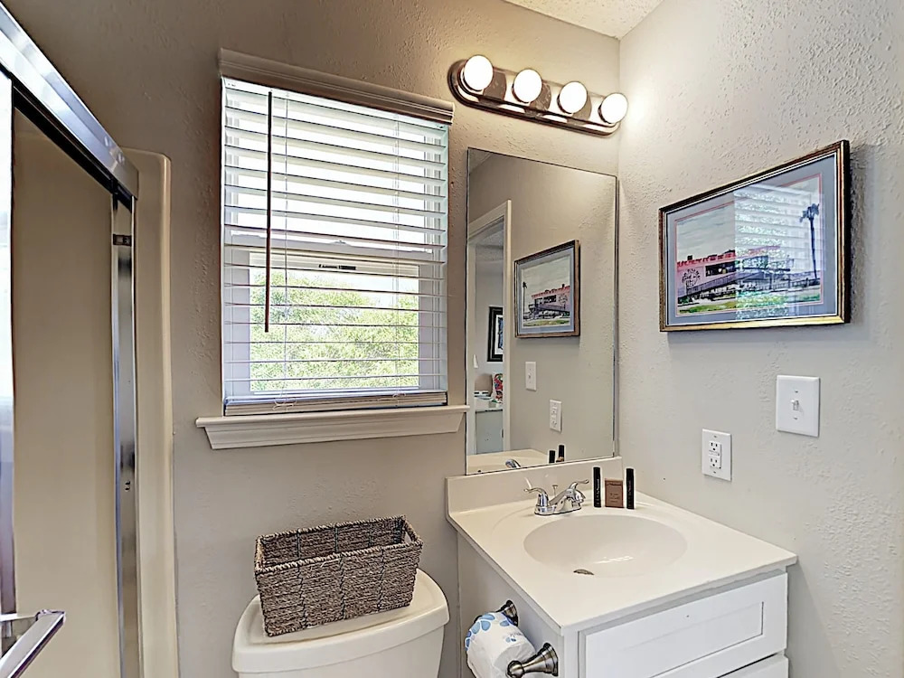 1222-1224 Gulf Shores - 4 Br Duplex