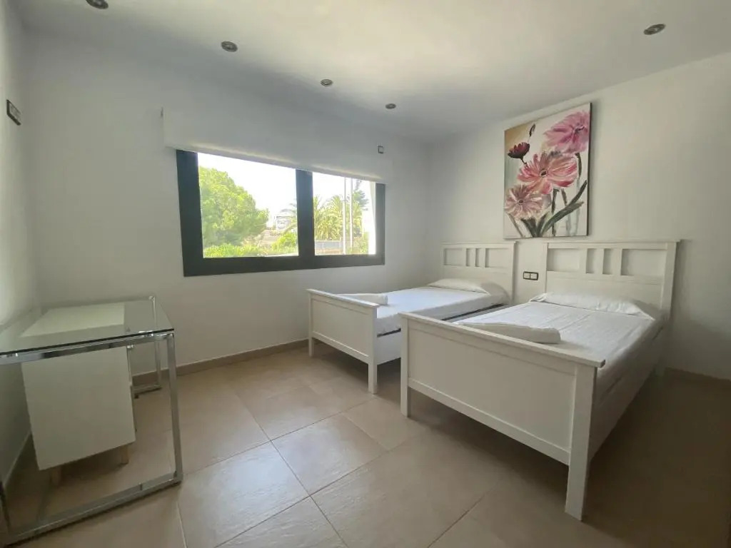 TarracoHomes, TH52 Villa Lighthouse con Piscina Privada, Terraza, y Vistas al Mar