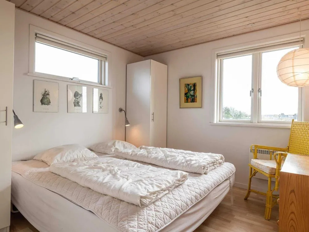 6 Person Holiday Home on a Holiday Park in Fanø
