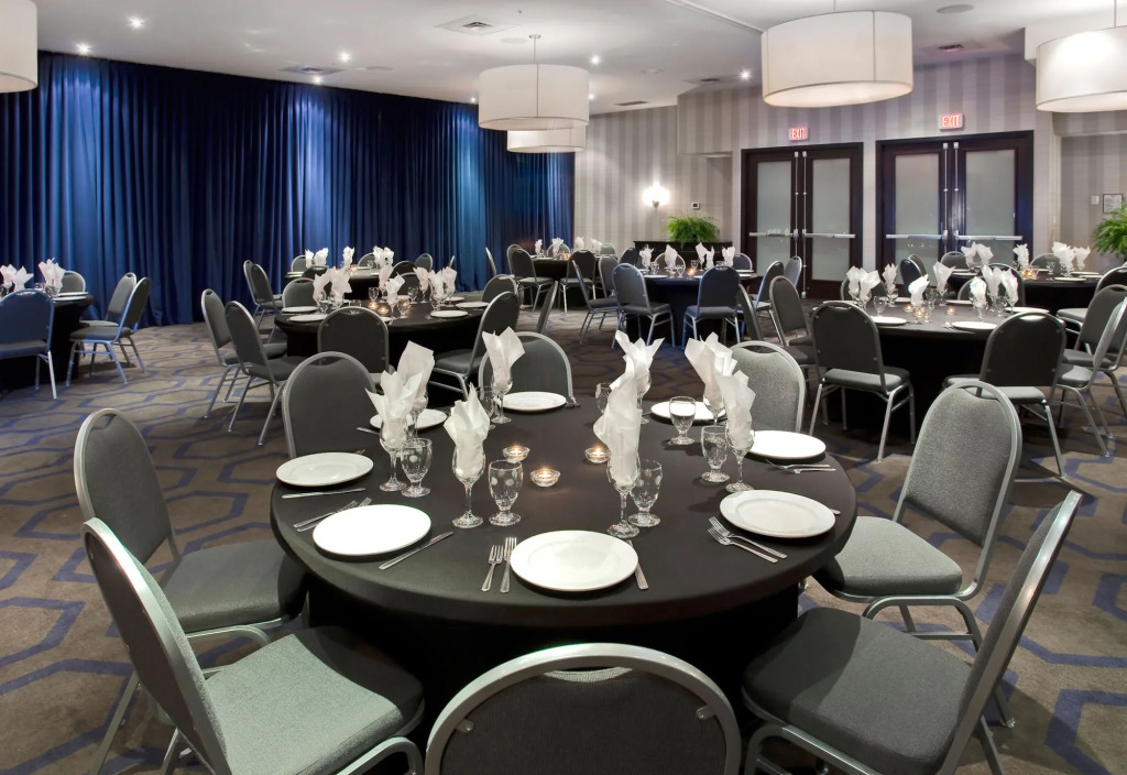 Sandman Signature Prince George Hotel