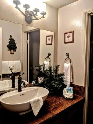 Two-Bedroom Premier Townhouse Unit #86 by Snow Summit Townhouses