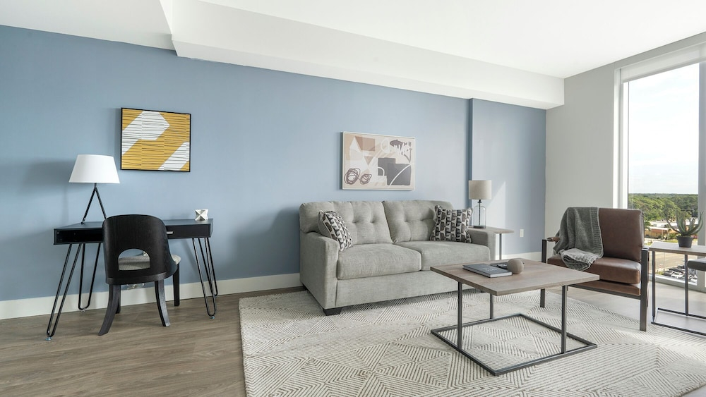 Landing Furnished Apartments - Naples, FL