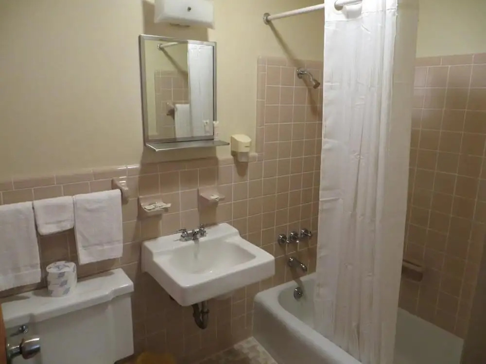 Regal Inn Clayton